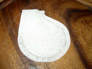 An 3 Seiten zugebgelt / ironed close at 3 sides